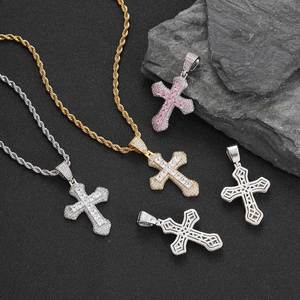 Colgante Hip Hop de Cruz con Gemas Arcoíris, Chapado en Oro Personalizado, Engaste de Puntas, Plata 925, Moissanita, Cadena Bling Iced Out para Conciertos - Product Image 2