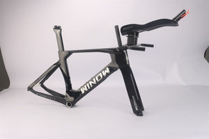 Khung xe đạp ba môn phối hợp bằng <span class=keywords><strong>carbon</strong></span> mới nhất của Winowsports với bộ trục giữa T47, sơn đen, bộ khung xe chuyên nghiệp dành cho thi đấu giới hạn. - Product Image 4