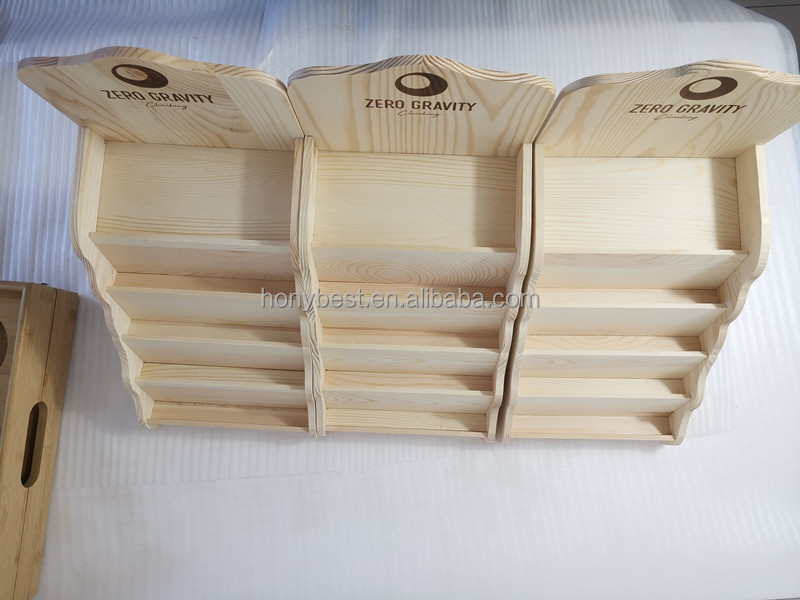 Rivestimento in legno di pino colorato