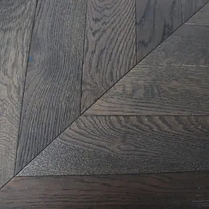 Top grade wooden chevron parquet engineered wood flooring fishbone wooden board