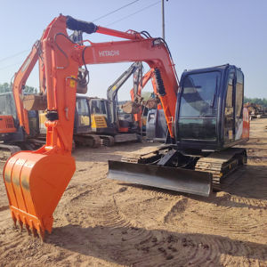 Excavadora Hitachi Cralwer usada a la venta - Product Image 1