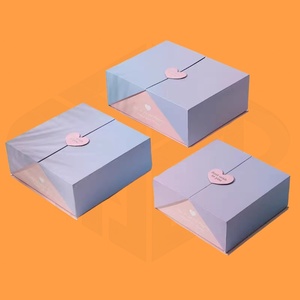 Recyclable Multi-Colored Green Orange Paper Rigid Cardboard Folding Suitcase Gift <strong>Box</strong> With Magnetic Closure - Product Image 3