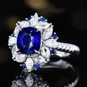 Bague saphir bleu royal pour femme, 3,78 ct, pierre précieuse naturelle du Sri Lanka, or 18 carats avec 34 grands diamants, 8 saphirs d'appoint, bijoux - Product Image 2