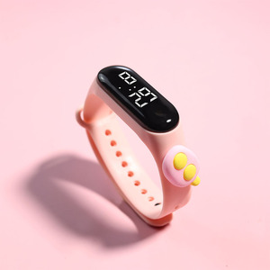 Mode <span class=keywords><strong>Mickey</strong></span> enfants montres pour filles Bracelet électronique sport tactile LED Spiderman poupée enfants <span class=keywords><strong>montre</strong></span> femmes étanche horloge - Product Image 4
