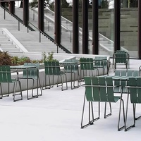 Ensemble de salle à manger d'extérieur multifonctionnel minimaliste moderne tout en aluminium, idéal pour les devantures de magasins, les cafés, les villas, les clubs haut de gamme