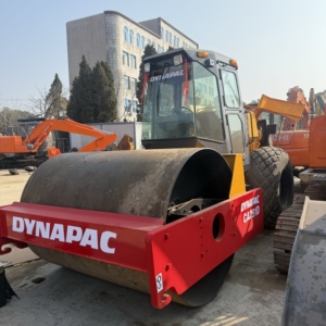 Venta anual Japón Original de segunda mano DYNAPAC CA251D Máquina de rodillos en buenas condiciones de trabajo Venta caliente en Shanghai - Product Image 6