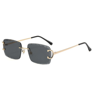 Lunettes de soleil carrées pour femmes de créateur avec verres UV400, bords coupés sans monture, nuances carrées sans monture, monture tendance en alliage - Product Image 2