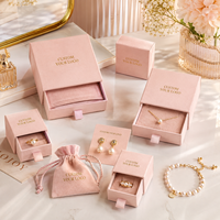 Boîte à bijoux de luxe personnalisée avec logo, emballage cadeau pour bagues, boucles d'oreilles, colliers, pochette et sac en velours pour bijoux