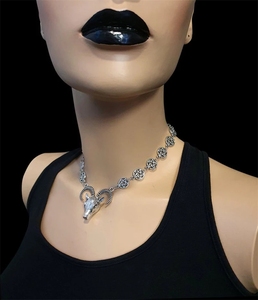 Collier ras du cou avec tête de chèvre et pentagramme, collier de baptême gothique Wicca satanique, collier de sorcière - Product Image 5