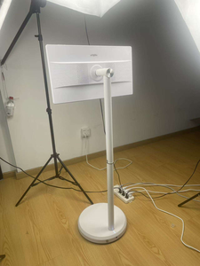 ทีวีพกพาขนาด 22/24/32 นิ้ว ปี 2026 พร้อมขาตั้ง หน้าจอสัมผัส ระบบสมาร์ทแอนดรอยด์ แสดงผลแบบไร้สาย พร้อมกล้องในตัว แบตเตอรี่ใช้งานได้ 5-9 ชั่วโมง - Product Image 2