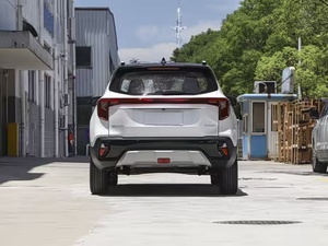 KIA Seltos 1.5 <span class=keywords><strong>L</strong></span> IVT Édition Luxe Toit Noir Édition Technologie Avancée 2026 |   Moteur à faible consommation de carburant - Product Image 6