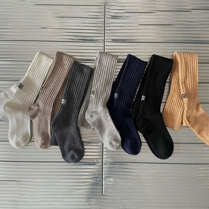 Toptan lüks nervürlü ekstra uzun çorap tasarımcı kadınlar için rahat yün Slouch uyluk yüksek çorap - Product Image 2