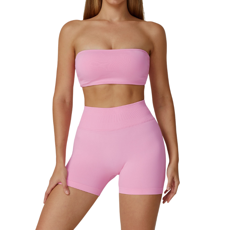 บราสีแดง+กางเกงขาสั้น