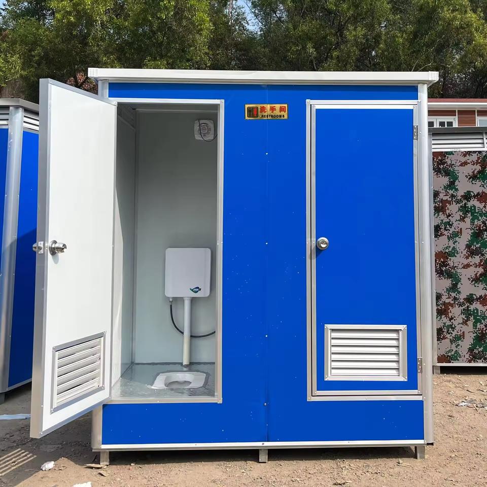Bathroom Squat Prefabricated Portable Toilet Cabin Luxury Mobile Toilet Public Portable Toilet Easy Install for Construction - Image 2