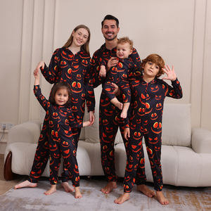 Vente chaude <span class=keywords><strong>Halloween</strong></span> Une Pièce <span class=keywords><strong>Pyjama</strong></span> Famille Costume Squelettes À Capuche Combinaison Zipper up Famille Adulte <span class=keywords><strong>Halloween</strong></span> Pyjamas - Product Image 4