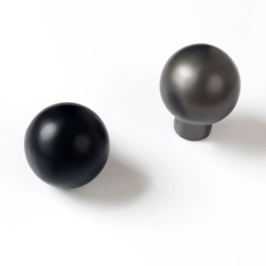 Poignées de meuble rondes modernes en alliage de zinc, poignée de porte dorée à trou unique pour commode et tiroir, vente directe d'usine - Product Image 2