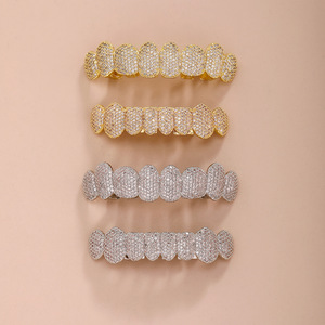 กริลล์ซฟันทองคำแบบไมโครอินเสิร์ท แปดฟัน สำหรับผู้ชาย สวมใส่ได้ทุกวัน ผลิตที่เมืองอี้หวู่ รุ่น HCG 480 - Product Image 3