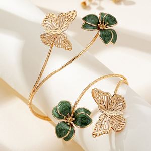 Brazalete de Moda con Diseño Floral de Goteo de Aceite y Esmalte, Brazalete Abierto de Estilo Exótico, Ajustable, con Mariposa, Joyería de Mano - Product Image 5