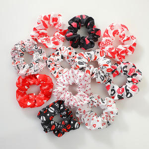 Accesorios para el Cabello para el Día de San Valentín, Coletero de Satén con Corazón Rojo, Coletero para Cola de Caballo, Cinta para el Cabello, Perfecto para Fiestas - Product Image 1