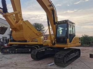 รถขุดไฮดรอลิก Komatsu PC200-7 มือสองสภาพดีเยี่ยม น้ำหนัก 20 ตัน ยี่ห้อญี่ปุ่น ความจุบุ้งกี๋ 1.0 เมตร รุ่นปี 2022 พร้อมมอเตอร์และเกียร์ ขาย - Product Image 4
