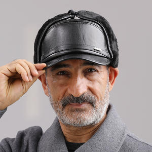Chapeau d'hiver Lei Feng pour hommes, noir, doublé de polaire, chaud, coupe-vent, protection des oreilles, pour les personnes âgées et les pères - Product Image 1