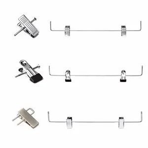 슬랙스 바지 청바지에 대한 2 개의 조정 가능한 녹 방지 클립이있는 맞춤형 로고 나무 바지 옷걸이 바닥 행거