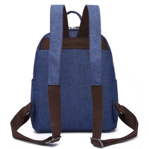 Mochila de viaje impermeable de poliéster de lujo para ordenador portátil de diseño coreano para mujeres <span class=keywords><strong>gitl</strong></span> escuela simple bolsa de viaje de ocio - Product Image 4
