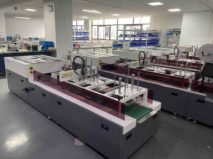 Automatic T-Shirt Folding and Packing Machine - Efficient Clothes ...