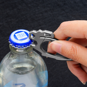 <span class=keywords><strong>Mini</strong></span> Titan Tinh Tế Titan <span class=keywords><strong>Keychain</strong></span> Tiện Ích Ngoài Trời Edc Carabiner <span class=keywords><strong>Keychain</strong></span> Với Mở Chai Tính Năng - Product Image 6