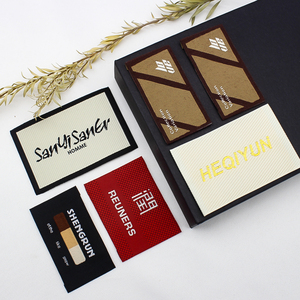 Sang Trọng Chất Kết Dính Sắt Trên Dệt Polyester End Fold Tùy Chỉnh In Nhãn May Mặc Với Logo Riêng Cho Quần Áo - Product Image 3