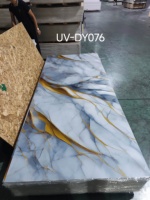 Feuille de marbre PVC 3,5 mm imperméable et durable avec revêtement ignifuge facile à nettoyer pour revêtement mural de cuisine