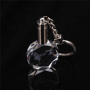 Honor de cristal puerta regalo EE. UU. Grabado pareja ir boda llavero favores imagen interior monstruo - Product Image 1