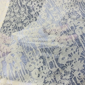 <span class=keywords><strong>Tissu</strong></span> Jacquard Texturé Double Couche Respirant en Dentelle Tricotée Léger 100g/m Anti-Plis pour Robes et Costumes de Créateurs de Mode - Product Image 5