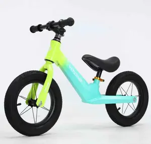 Bicicleta de equilibrio de aleación de magnesio para niños de 2 a 6 años, ligera, de buena calidad