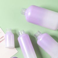 Bouteille en PET violette dégradée personnalisée pour savon liquide bouteille de shampoing en plastique emballage de conteneur de produits de soins capillaires