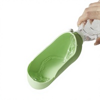 Gobelet d'eau portable en silicone pour animaux de compagnie, distributeur d'eau anti-fuite pour chiens et chats, idéal pour les randonnées et les voyages en extérieur