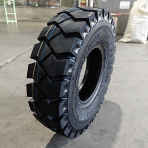ยางรถบรรทุกอุตสาหกรรมแบบคลาสสิก รุ่น DH908 ขนาด 28*9-15 6.50-10 25*10-12 สำหรับยางรถยนต์ - Product Image 2