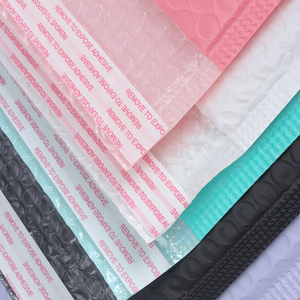 Logotipo personalizado compostable negro metálico envío Poly Bubble sobres para envolver bolsas acolchadas bolsas de embalaje - Product Image 5