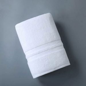 2025 High Quality Custom <b>Compressed</b> Printed Cotton Terry Bath Soft Thickened Towel for Child Travel Home Use Plaid Pattern - Product Image 2