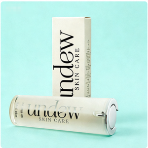 Suero Iluminador de Día con Vitamina C al 15% + Ácido Hialurónico, Hidratación Ligera y Protección Antioxidante - Product Image 1