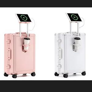 Женский 20-дюймовый чемодан для посадки - Product Image 1