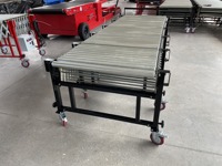 Convoyeur à rouleaux flexible extensible, convoyeur à rouleaux télescopique mobile pour le transport logistique de boîtes en carton