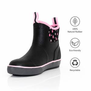 <span class=keywords><strong>Botas</strong></span> <span class=keywords><strong>de</strong></span> <span class=keywords><strong>Lluvia</strong></span> <span class=keywords><strong>de</strong></span> Neopreno Fáciles <span class=keywords><strong>de</strong></span> Poner con Estampado <span class=keywords><strong>de</strong></span> Gotas Rosas, Impermeables, <span class=keywords><strong>para</strong></span> Jardín y Trabajo, <span class=keywords><strong>para</strong></span> <span class=keywords><strong>Mujer</strong></span>, ODM - Product Image 4
