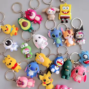 Llavero de goma con personaje de dibujos animados, colgante de llave de coche, colgante de mochila escolar, llavero de regalo pequeño - Product Image 1