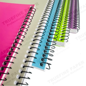 Cahier d'école arabe typique A5 de haute qualité 100 Pages intérieures carnet d'adresses à spirale en gros du Yémen - Product Image 1