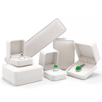 Quantité minimale de commande bas personnalisé luxe velours en peluche bijoux boîte d'emballage pour bague boucle d'oreille pendentif Bracelet collier bijoux boîte cadeau emballage