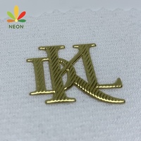 Accessoires vestimentaires de marque NEON personnalisés en usine, étiquettes en TPU 3D embossées couleur or, transfert thermique, pour jeans, chaussures, sacs