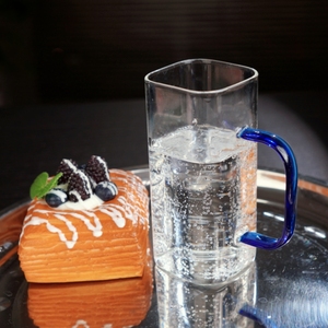 Tasses à poignée en verre borosilicaté à haute teneur en borosilicate avec logo personnalisé-Coffrets cadeaux d'affaires écologiques et résistants à la chaleur avec boîte-cadeau - Product Image 4