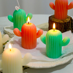 Vela Aromática de Cactus, Diseño Minimalista Hecho a Mano, Decoración para el Hogar, Regalo con Fragancia Fresca - Product Image 2