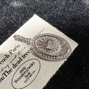 จี้เงินแท้ S925 รูปหัวใจสไตล์วินเทจ ดีไซน์เรียบง่าย หวาน เท่ รูปทรงวงรี ลายเรขาคณิต หรูหรา ดีไซน์เฉพาะ วัสดุหลักทอง - Product Image 5